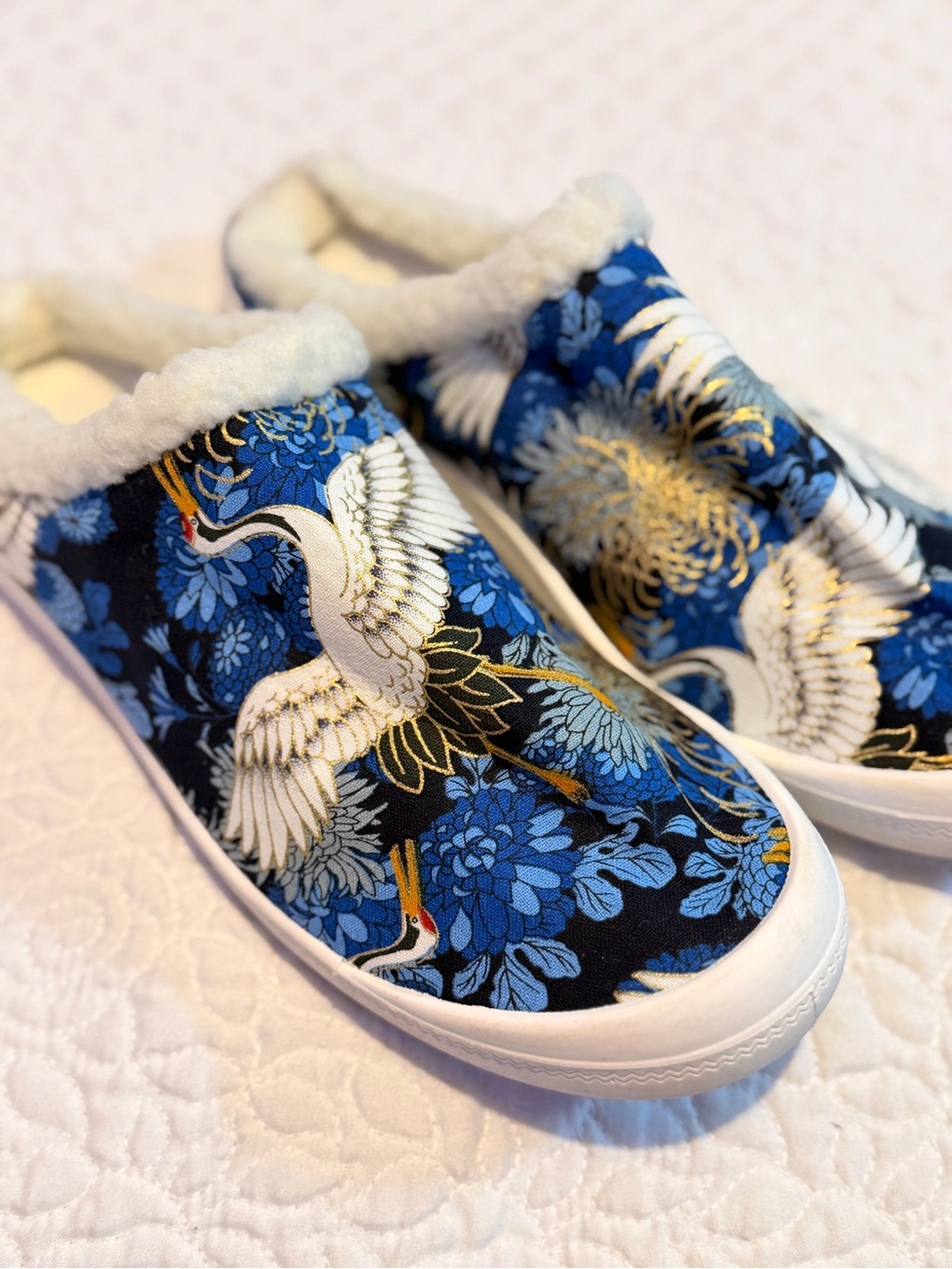 Blue Floral Crane Slip-On Sandals with Shearling Trim